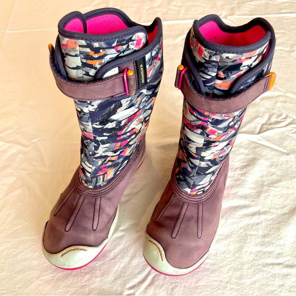 Plae Thandi boots size 12